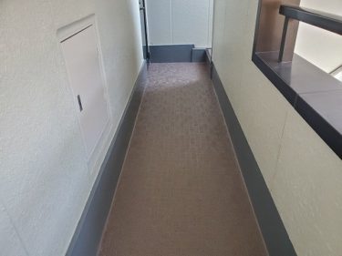 神奈川県相模原市中央区　Yビル　外装リフォーム、共用部長尺シート防水工事
