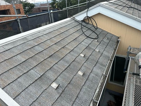 ①高圧洗浄の詳細写真