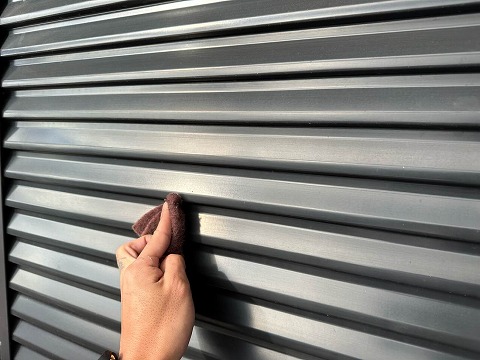 ⑥雨戸塗装の詳細写真