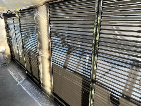 ⑥雨戸塗装の詳細写真