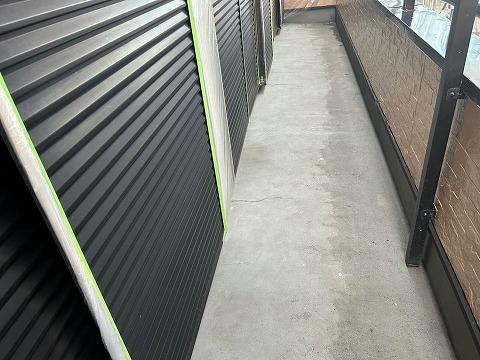 ①高圧洗浄の詳細写真