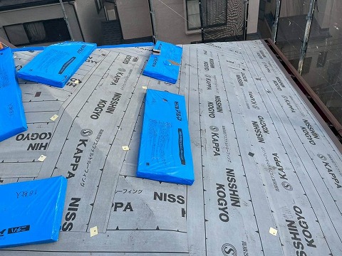 ②防水シート張りの詳細写真