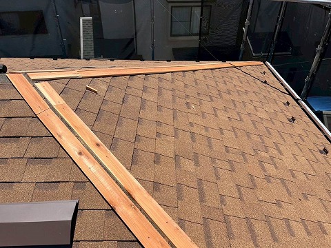 ④板金取付の詳細写真