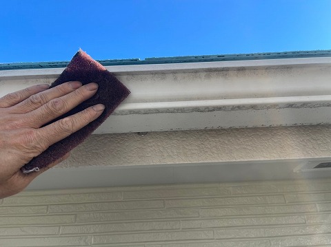 ④雨樋塗装の詳細写真