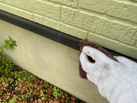 ⑥土台水切り塗装の詳細写真