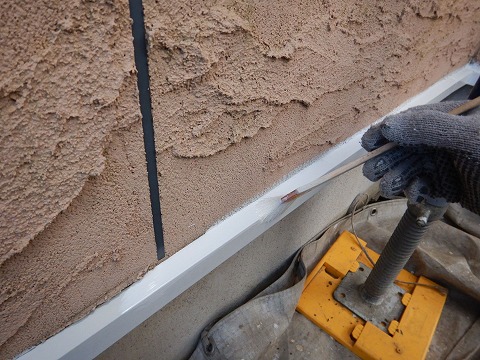 ④土台水切り塗装の詳細写真