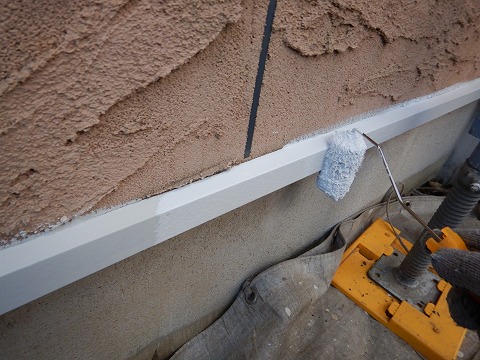 ④土台水切り塗装の詳細写真
