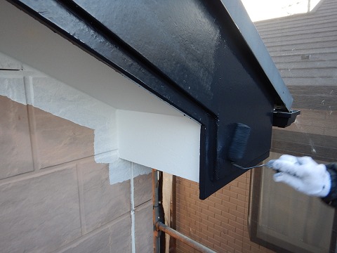 ④破風塗装の詳細写真