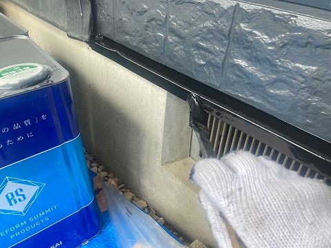 ④土台水切り塗装の詳細写真