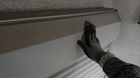 ④シャッターボックス塗装の詳細写真