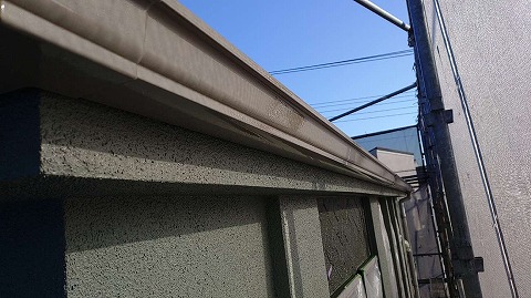 ③雨樋塗装の詳細写真