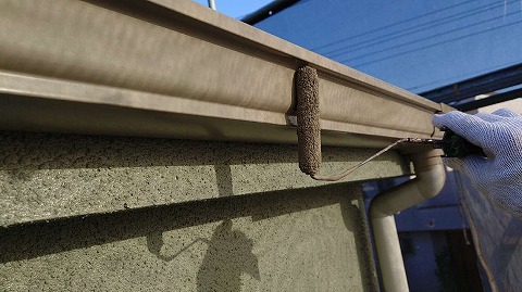 ③雨樋塗装の詳細写真