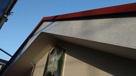 ④破風塗装の詳細写真