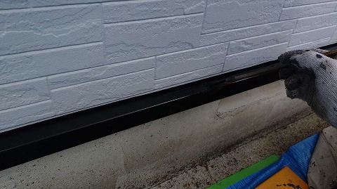 ⑤土台水切り塗装の詳細写真