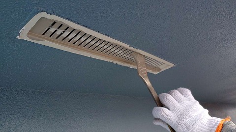 ⑤軒天換気口塗装の詳細写真