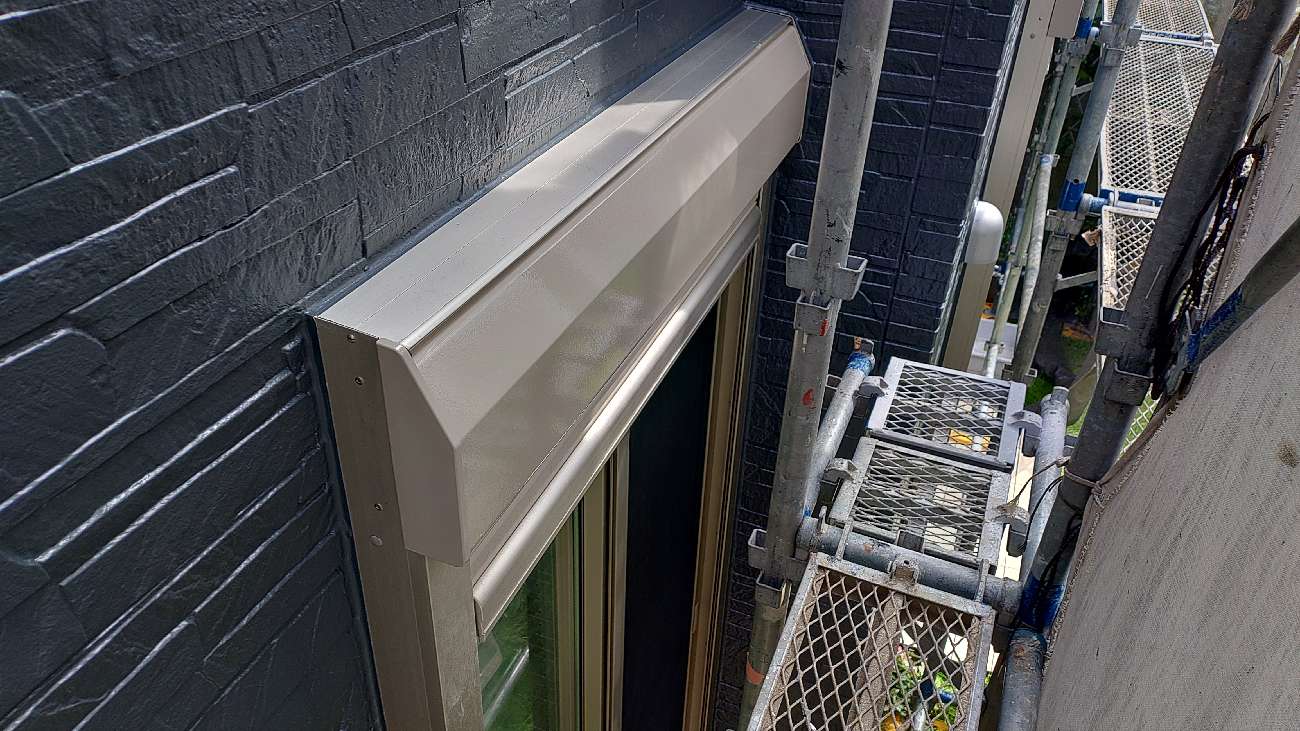 ⑤シャッターボックス塗装の詳細写真