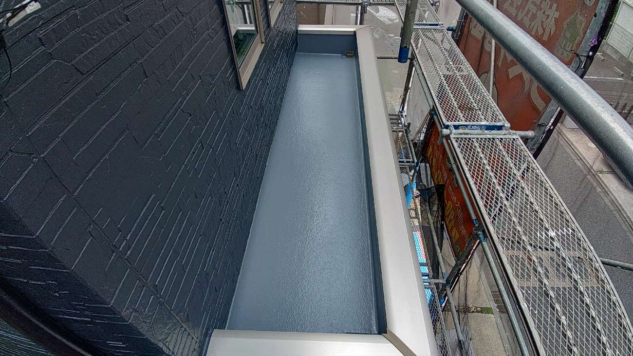 ①トップコートの詳細写真