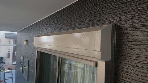 ④シャッターボックス塗装の詳細写真