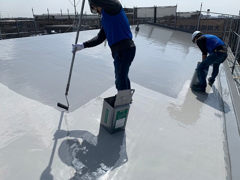 ⑤トップコート塗布の詳細写真