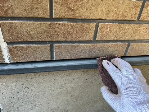 ⑤土台水切り塗装の詳細写真