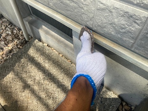 ④土台水切り塗装の詳細写真