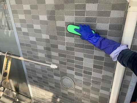 ②高圧洗浄の詳細写真