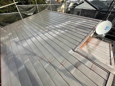 ①高圧洗浄の詳細写真