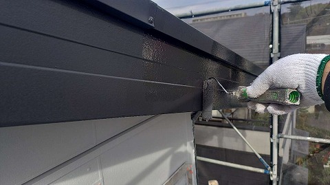 ④破風塗装の詳細写真