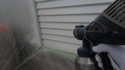 ⑧雨戸塗装の詳細写真