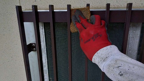 ⑥窓格子塗装の詳細写真