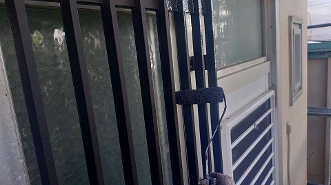 ⑥窓格子塗装の詳細写真