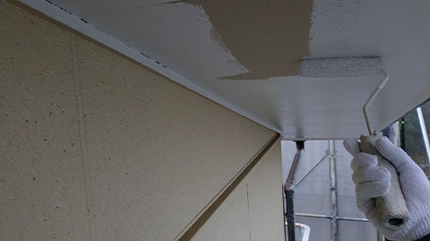 ③軒天塗装の詳細写真