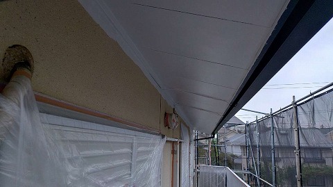 ③軒天塗装の詳細写真
