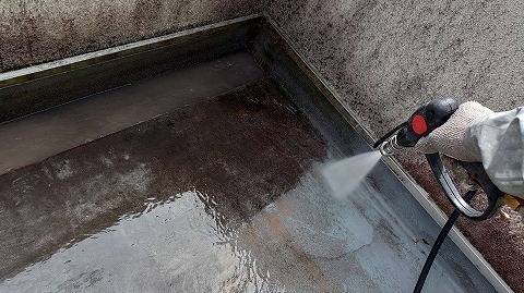 ①高圧洗浄・ケレンの詳細写真