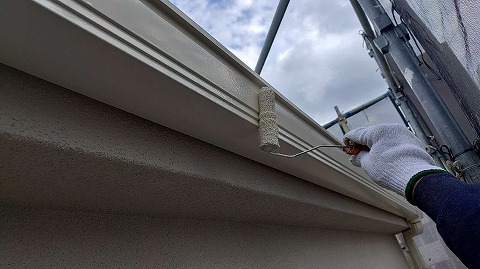③雨樋塗装の詳細写真