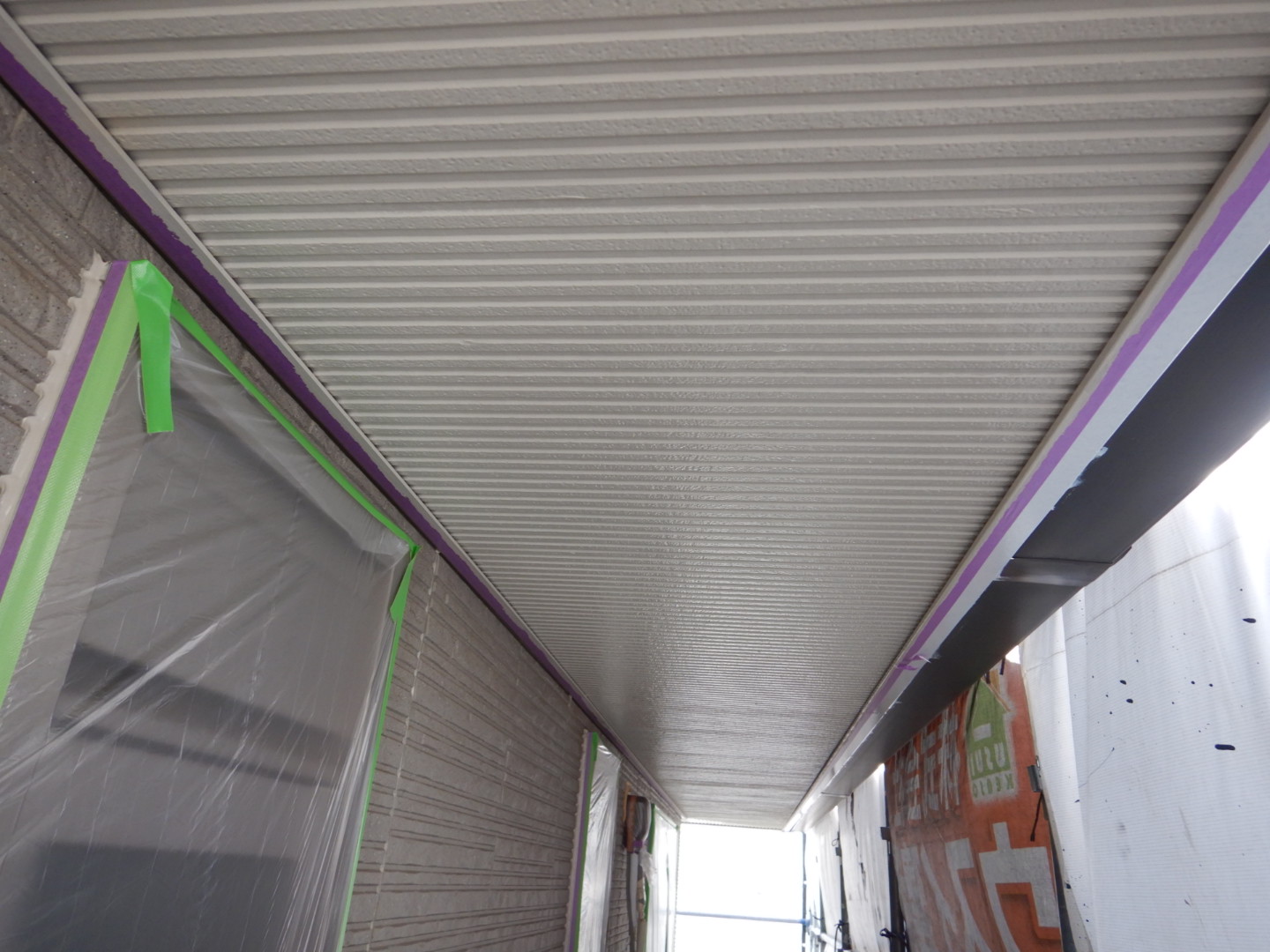 ④軒天塗装の詳細写真