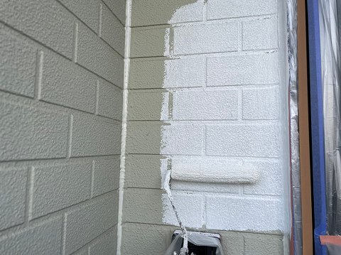 ③外壁 下塗りの詳細写真