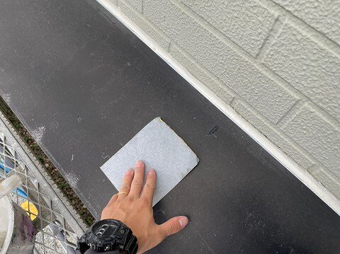 ⑧出窓天端塗装の詳細写真